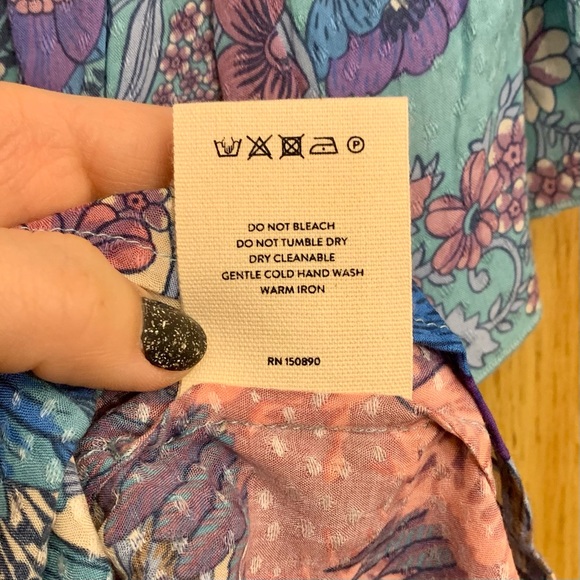 ๐ฐSOLD๐ฐ ๐Spell Siren Song top๐ - Picture 5 of 6